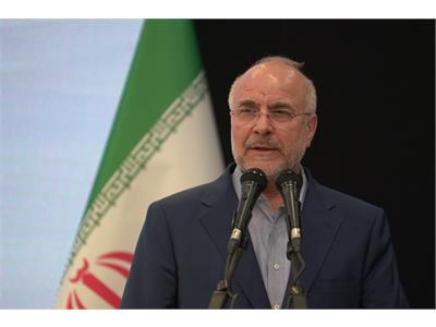 تسهیل‌گران بنیاد علوی مجاهدان اقتصادی هستند
